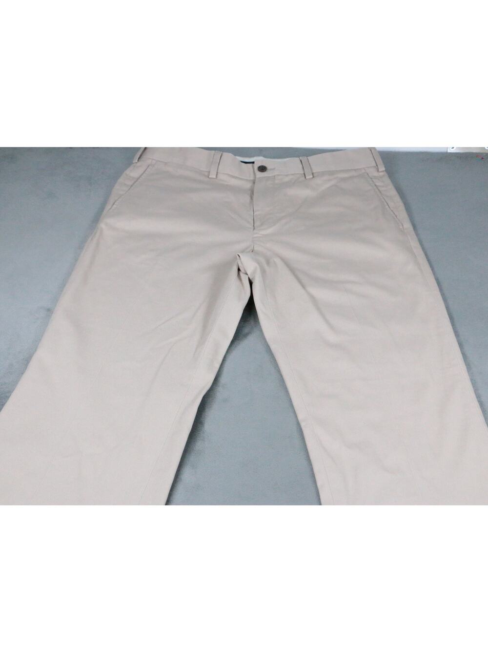 Eddie Bauer Classic Fit Khaki Chino Pants Mens 36x36 Beige Wrinkle Resistant